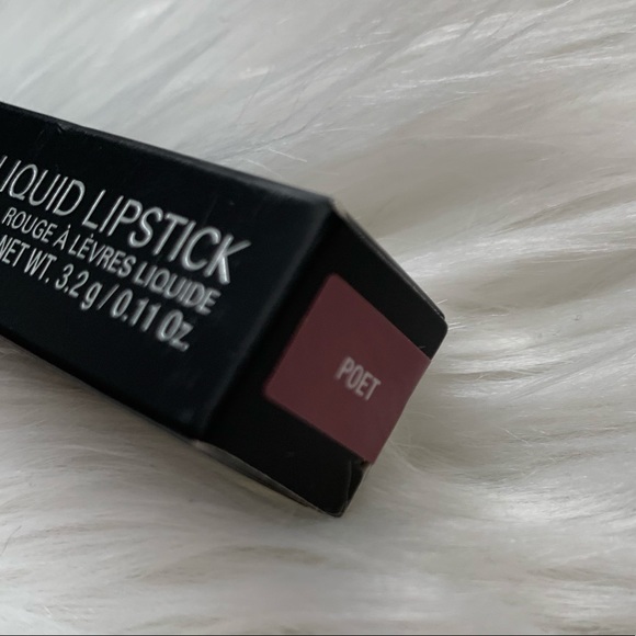 ABH Liquid Lipstick - Picture 4 of 4
